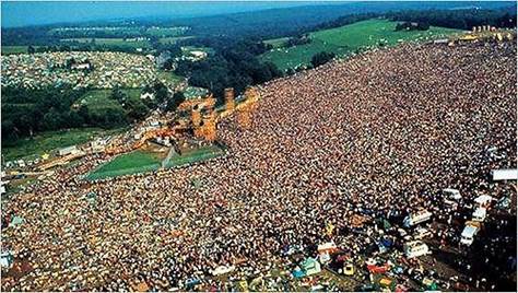 Descripción: http://travelreportmx.com/wp-content/uploads/2012/10/woodstock-3-days-of-peace-music-1970-L-1wy1vr.jpg